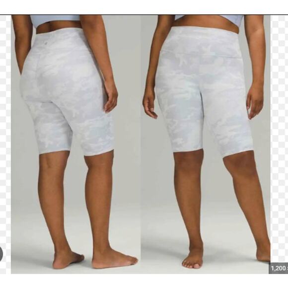 LULULEMON Wunder Under Short 10" *Ribbed White Grey Camo Biker Short High Waist - Picture 1 of 5
